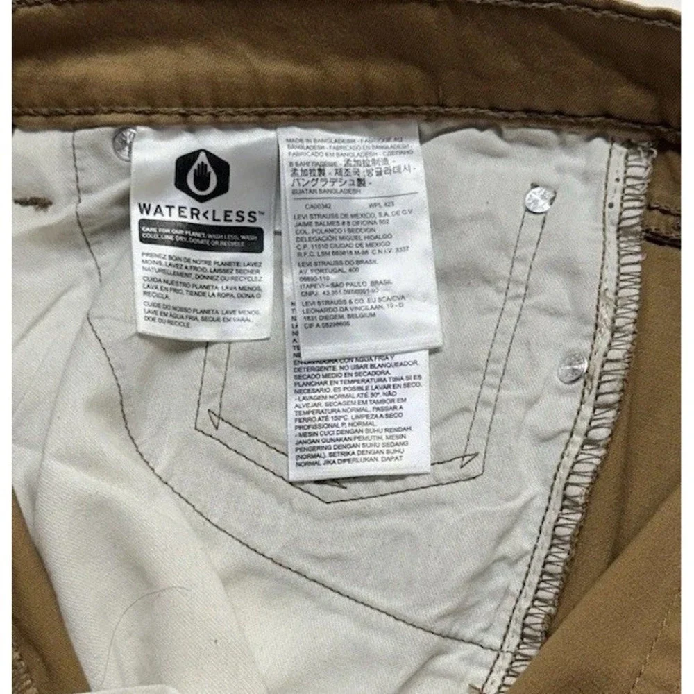 Levi's 541 Athletic Taper Pants Mens 50x32 Brown Khaki Chino Twill WaterLess